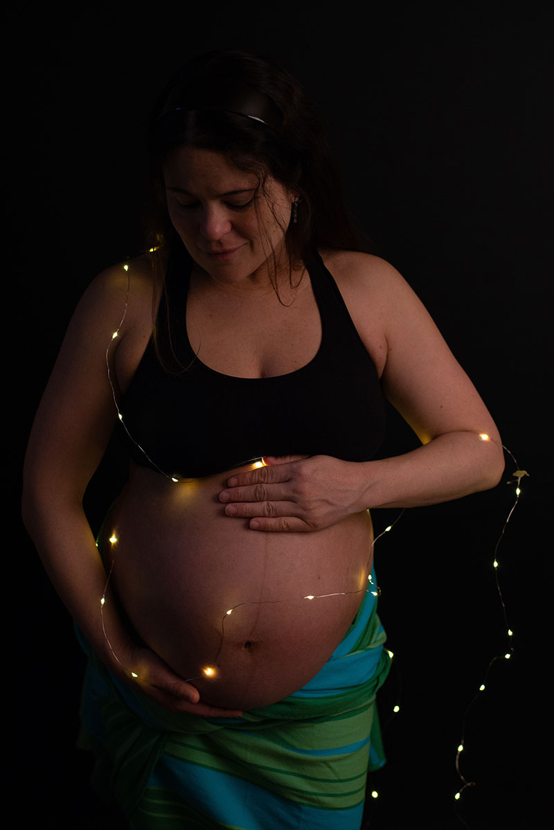 belly-and-lights-800x1198
